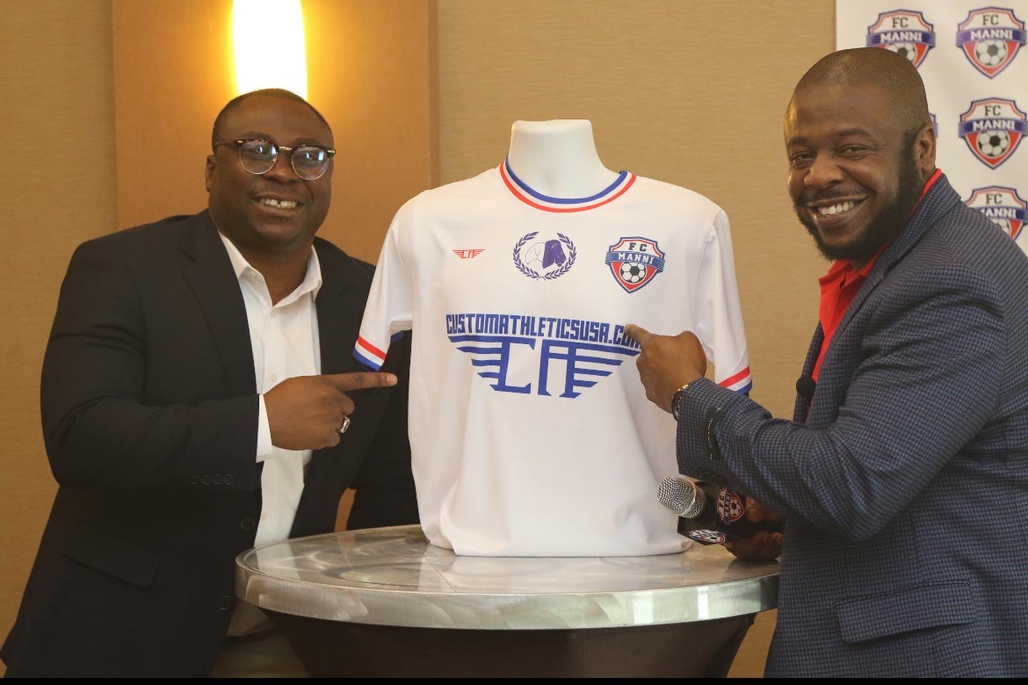 FC MANNI football jersey unveiling
